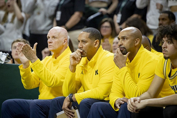Phil Martelli, Howard Eisley, Saddi Washington, and George Washington III (40)