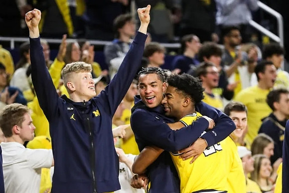 Youssef Khayat (24), Jett Howard (13), and Jace Howard (25)