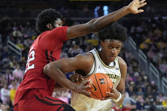 Tarris Reed Jr. (32)