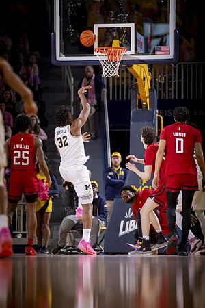 Tarris Reed Jr. (32)