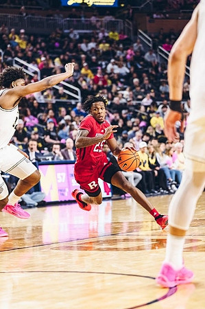 Tarris Reed Jr. (32)