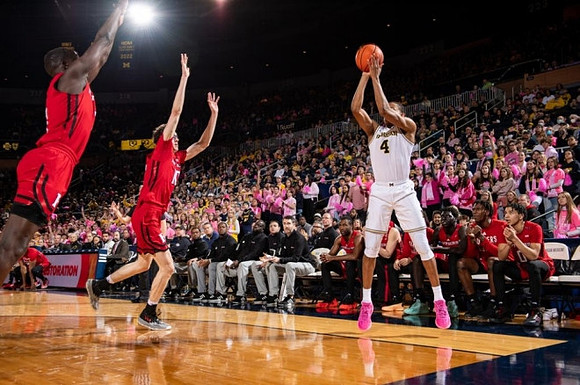 Nimari Burnett (4)