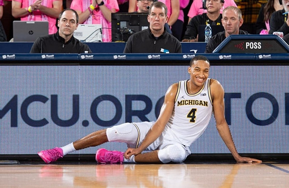 Nimari Burnett (4)