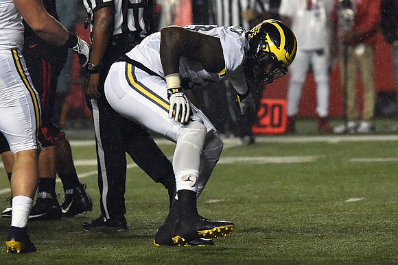 Taco Charlton (33)