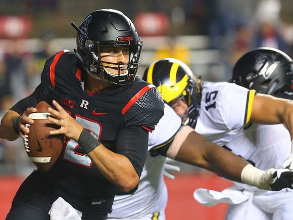 Chase Winovich (15)