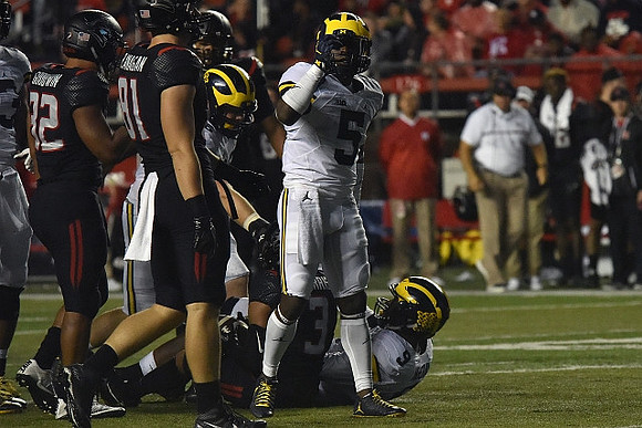 Jabrill Peppers (5) and Mike McCray (9)