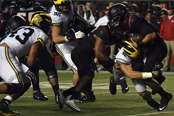 Chris Wormley (43), Ryan Glasgow (96), and Ben Gedeon (42)
