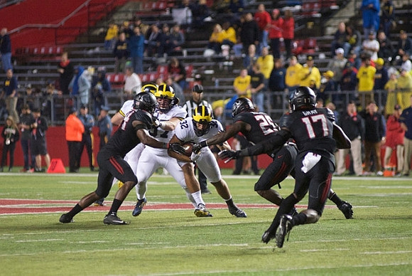 Bobby Henderson (37) and Ty Isaac (32)