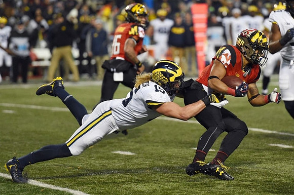 Chase Winovich (15)