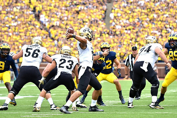 Ben Gedeon (42) and Matthew Godin (99)