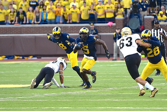Channing Stribling (8), Jabrill Peppers (5), and Brandon Watson (28)