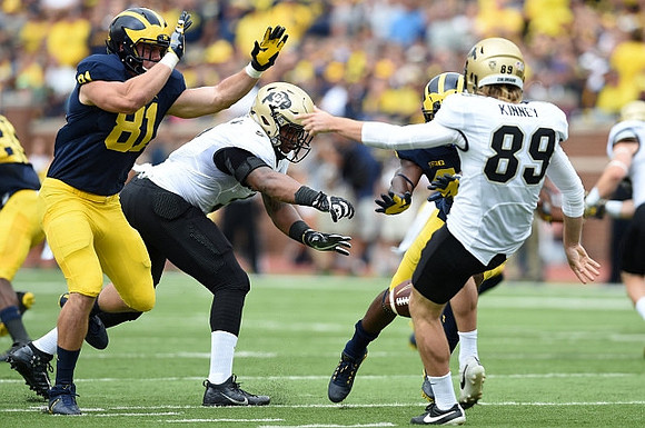 Michael Jocz (81) and Delano Hill (44)