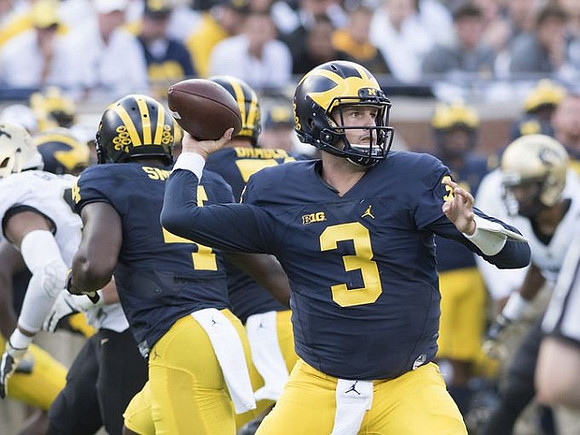 De'Veon Smith (4) and Wilton Speight (3)