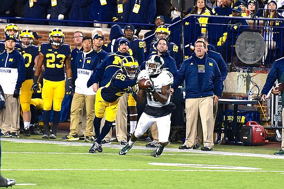 Jourdan Lewis (26)