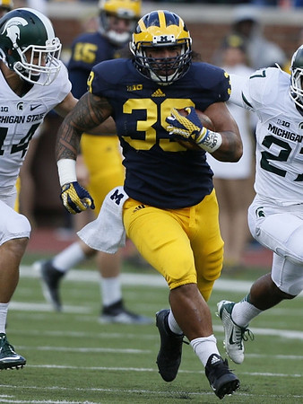 Sione Houma (39)