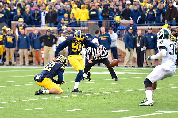 Blake O'Neill (12) and Kenny Allen (91)