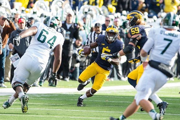 Jabrill Peppers (5) and Noah Furbush (59)