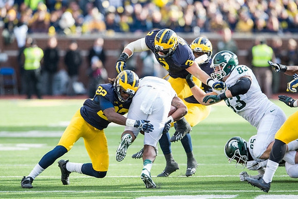 Jarrod Wilson (22) and Desmond Morgan (3)