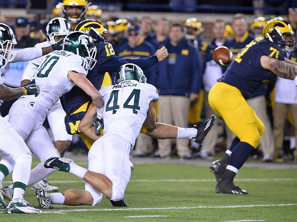 Blake O'Neill (12) and Ben Braden (71)