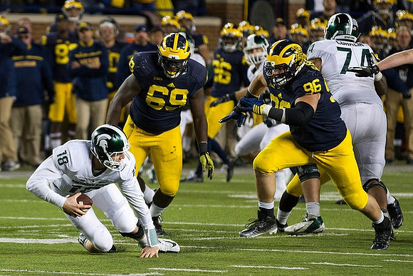 Willie Henry (69) and Ryan Glasgow (96