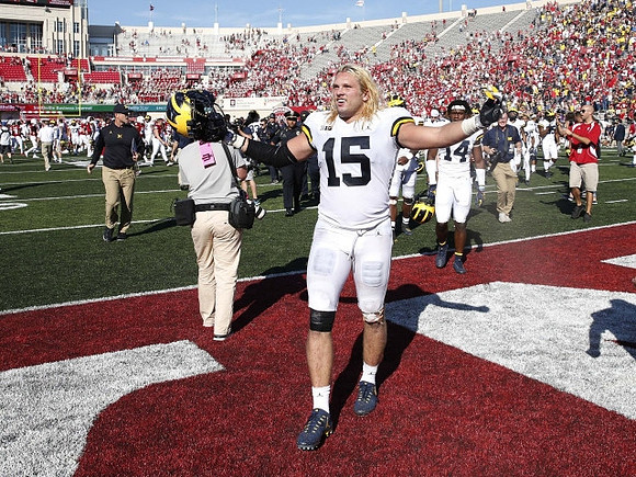 Chase Winovich (15)