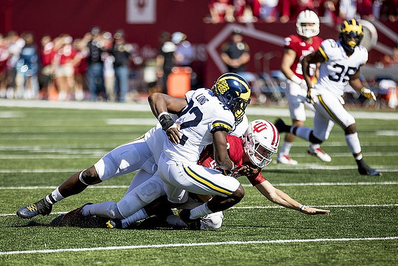 David Long (22) and Josh Uche (35)