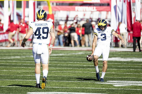 Andrew Robinson (49) and Brad Robbins (3)