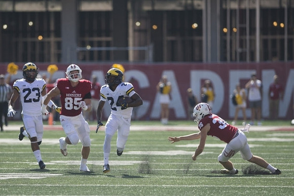 Tyree Kinnel (23) and Lavert Hill (24)
