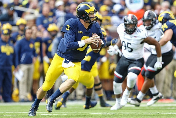 Wilton Speight (3) and Ben Bredeson (74)