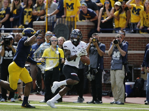 Khaleke Hudson (7)