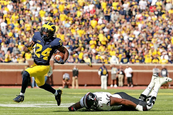 Lavert Hill (24)