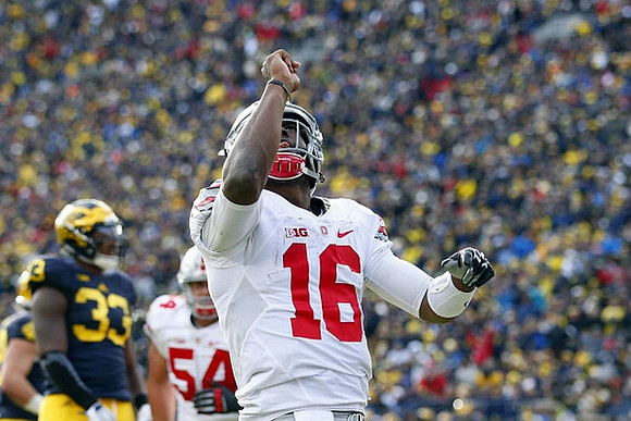 Taco Charlton (33)