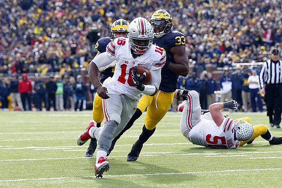 Taco Charlton (33)