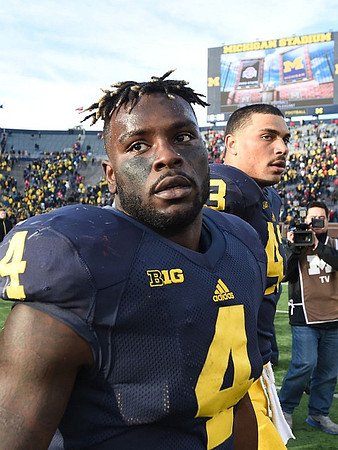 De'Veon Smith (4) and Chris Wormley (43)