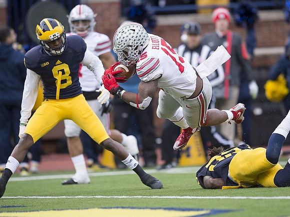 Channing Stribling (8) and Jarrod Wilson (22)