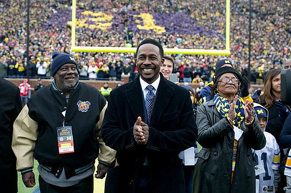Desmond Howard (21) Number Retirement Tribute