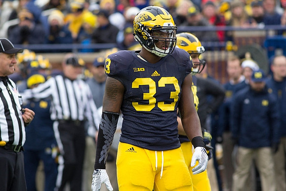Taco Charlton (33)