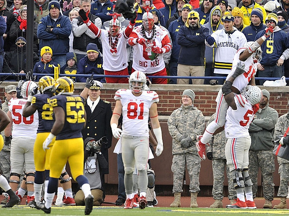 Jarrod Wilson (22) and Royce Jenkins-Stone (52)