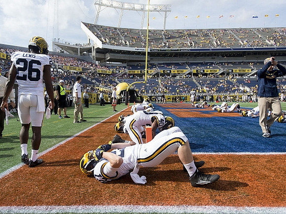 Jourdan Lewis (26)