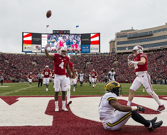 Khaleke Hudson (7)