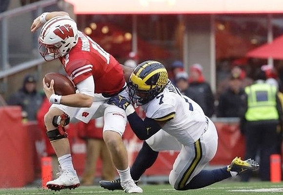 Khaleke Hudson (7)