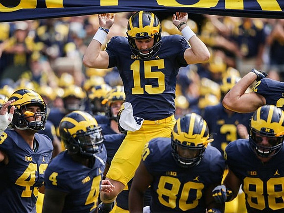 Chris Wormley (43), De'Veon Smith (4), Garrett Moores (15), Khalid Hill (80), and Jake Butt (88)