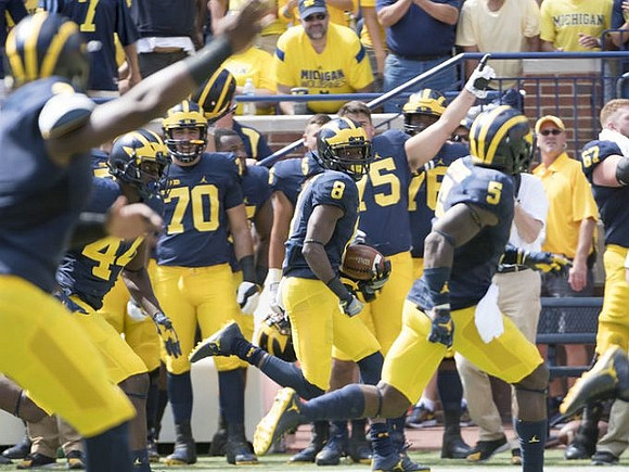 Channing Stribling (8) and Jabrill Peppers (5)
