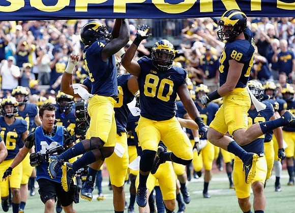 De'Veon Smith (4), Khalid Hill (80), and Jake Butt (88)