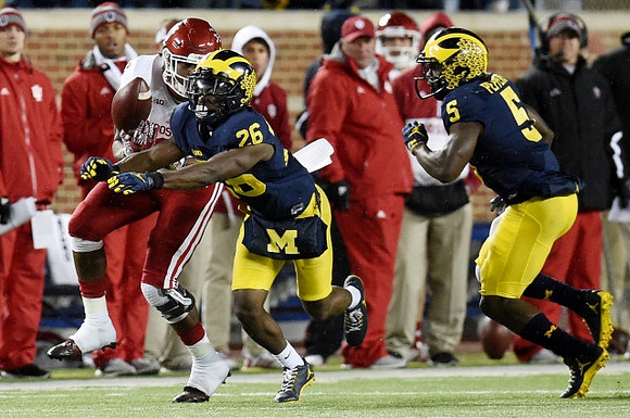 Jourdan Lewis (26) and Jabrill Peppers (5)