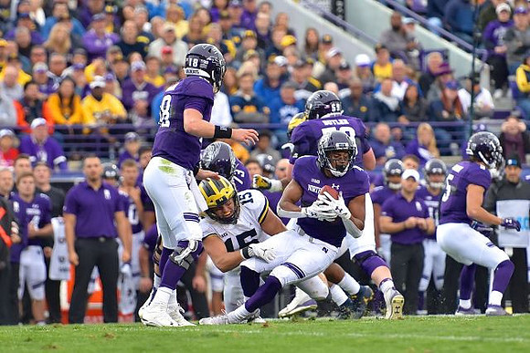 Chase Winovich (15)