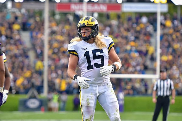 Chase Winovich (15)