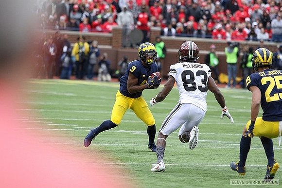 Donovan Peoples-Jones (9) and Benjamin St-Juste (25)