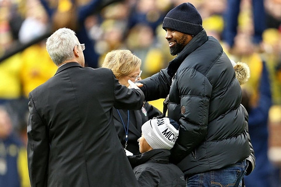 Honorary Captain Charles Woodson