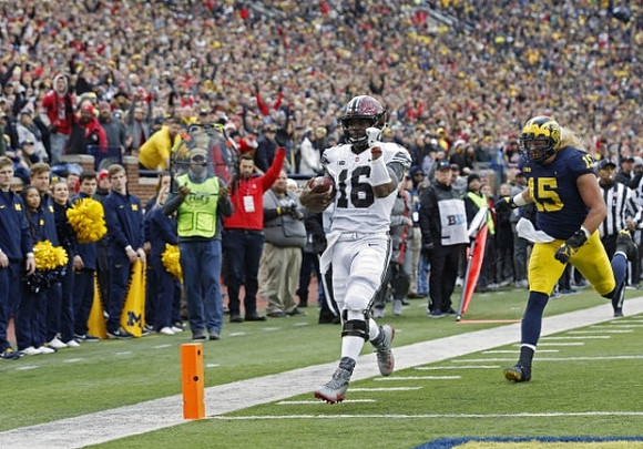 Chase Winovich (15)